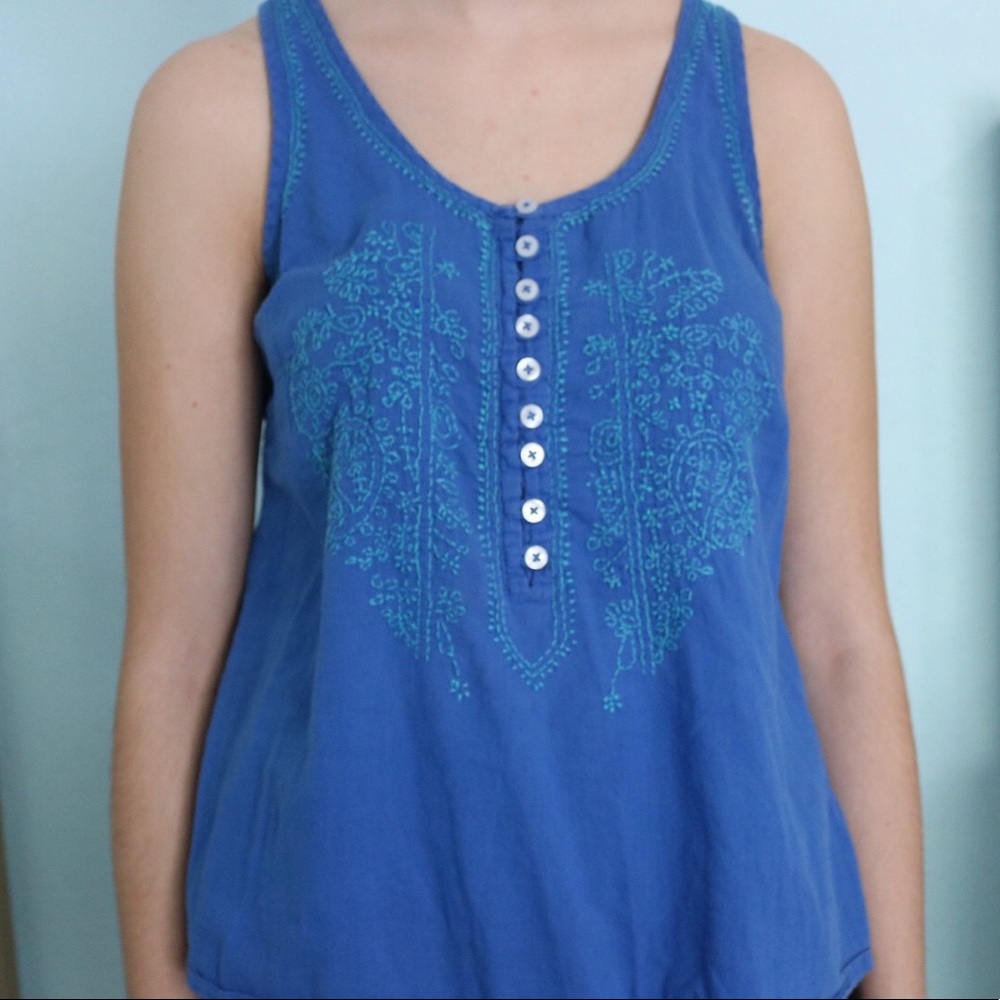 Francesca's tank top